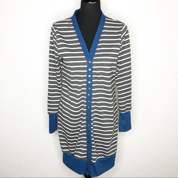 Hipster Row gray white striped blue trim snap front long cardigan size Medium - Picture 1 of 13